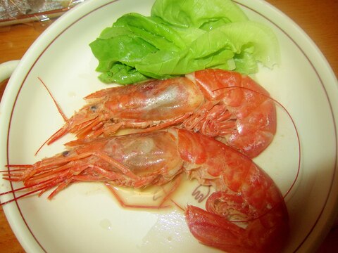 サラダ菜と有頭海老のココナツ煮